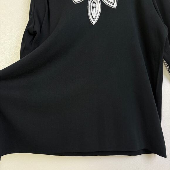 Ming Wang Tunic Top Womens 2X Black White Embroidered Beaded Embelished V Neck * - Picture 3 of 10